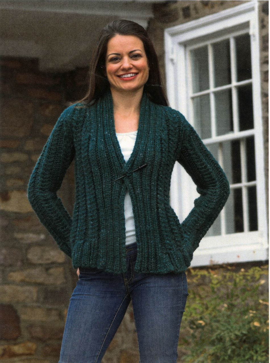 Knitting Patterns Womenaposs Super Bulky Cabled Cardigan
