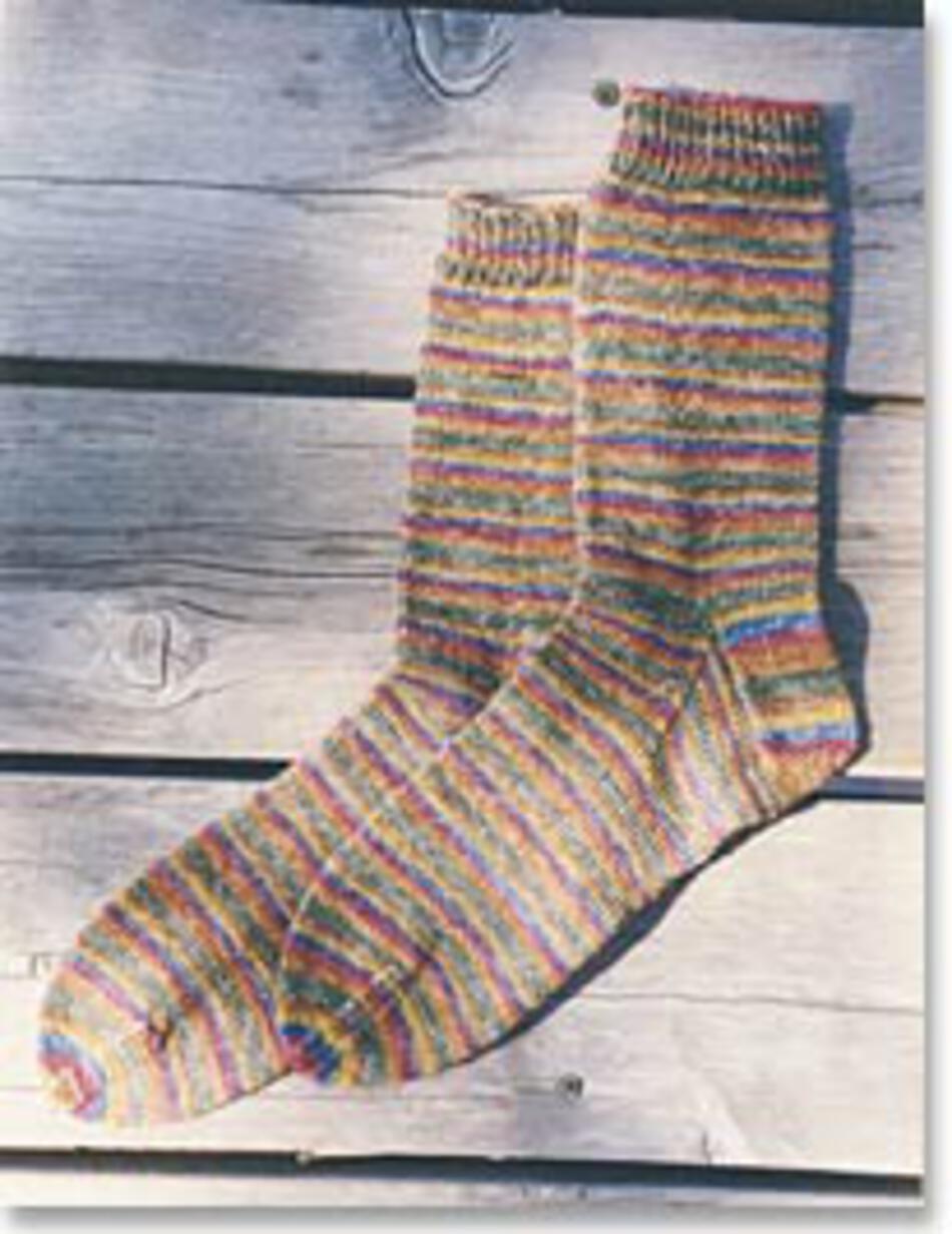 Knitting Patterns Beginneraposs Lightweight Socks by Knitting Pure and Simple