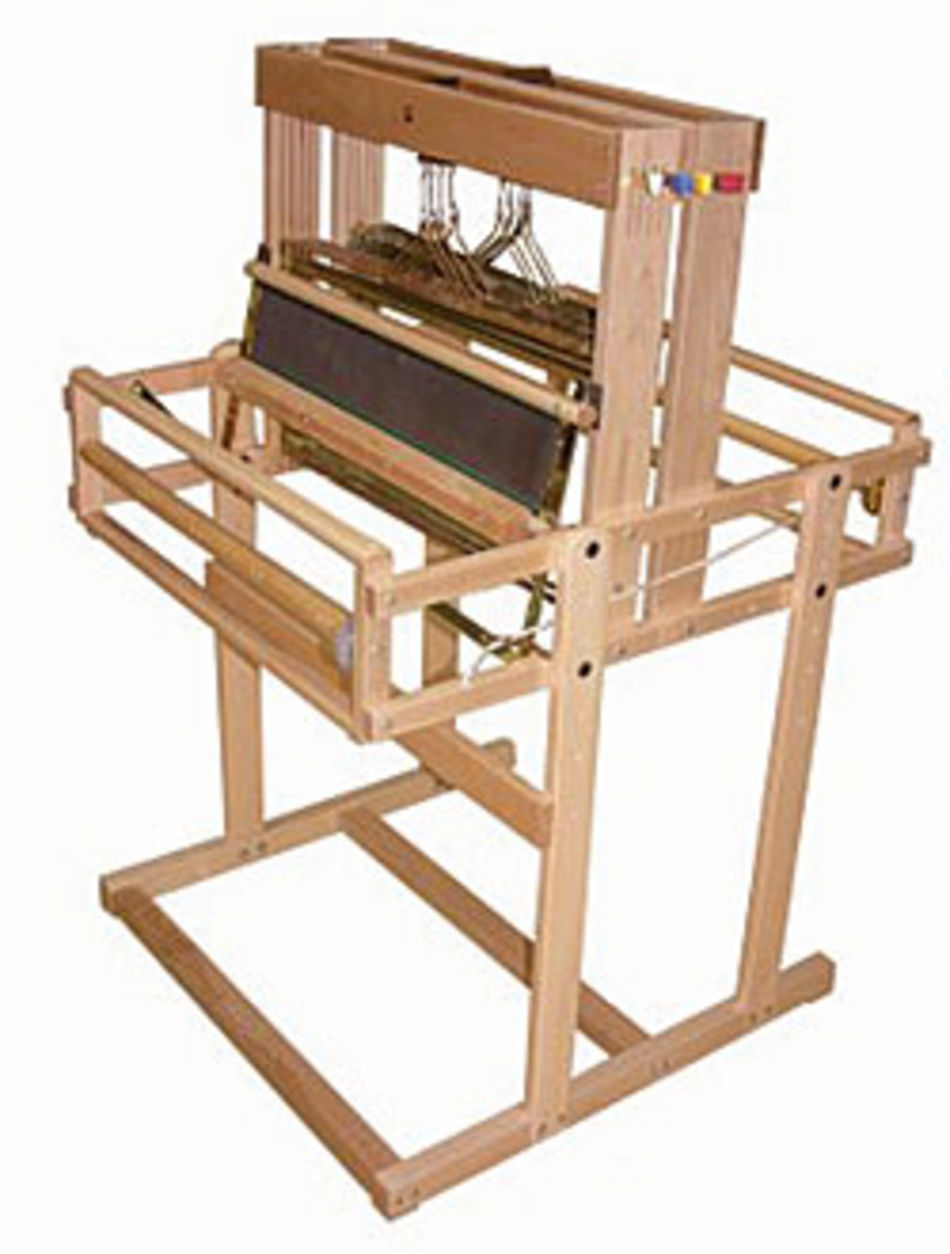 Weaving Equipment Leclerc 24quot Stand without Shelves for Voyageur or Dorothy no Treadles