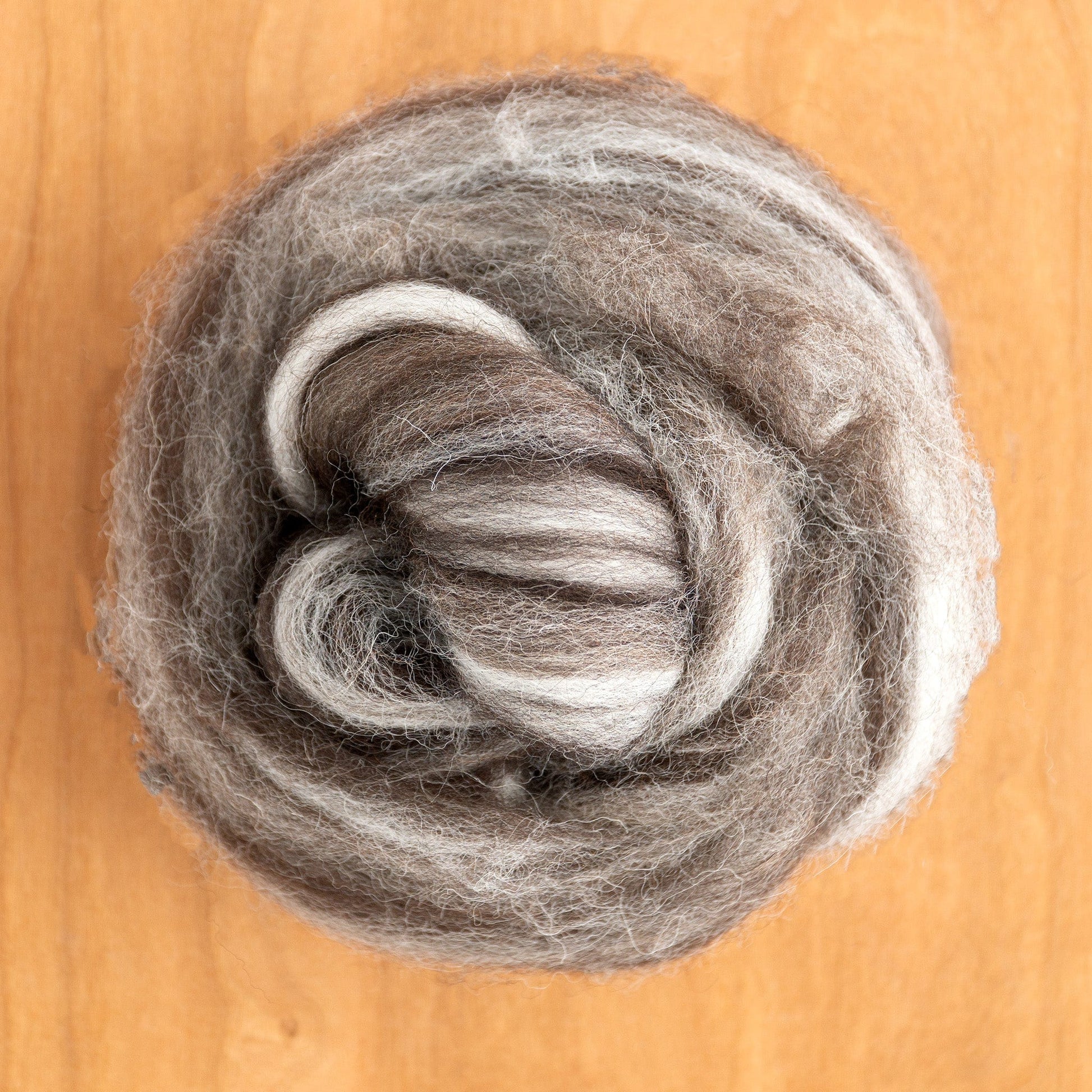 Europa Wools Ltd Undyed Wool Fiber white/grey blend Jacob Fiber (sold by the ounce)