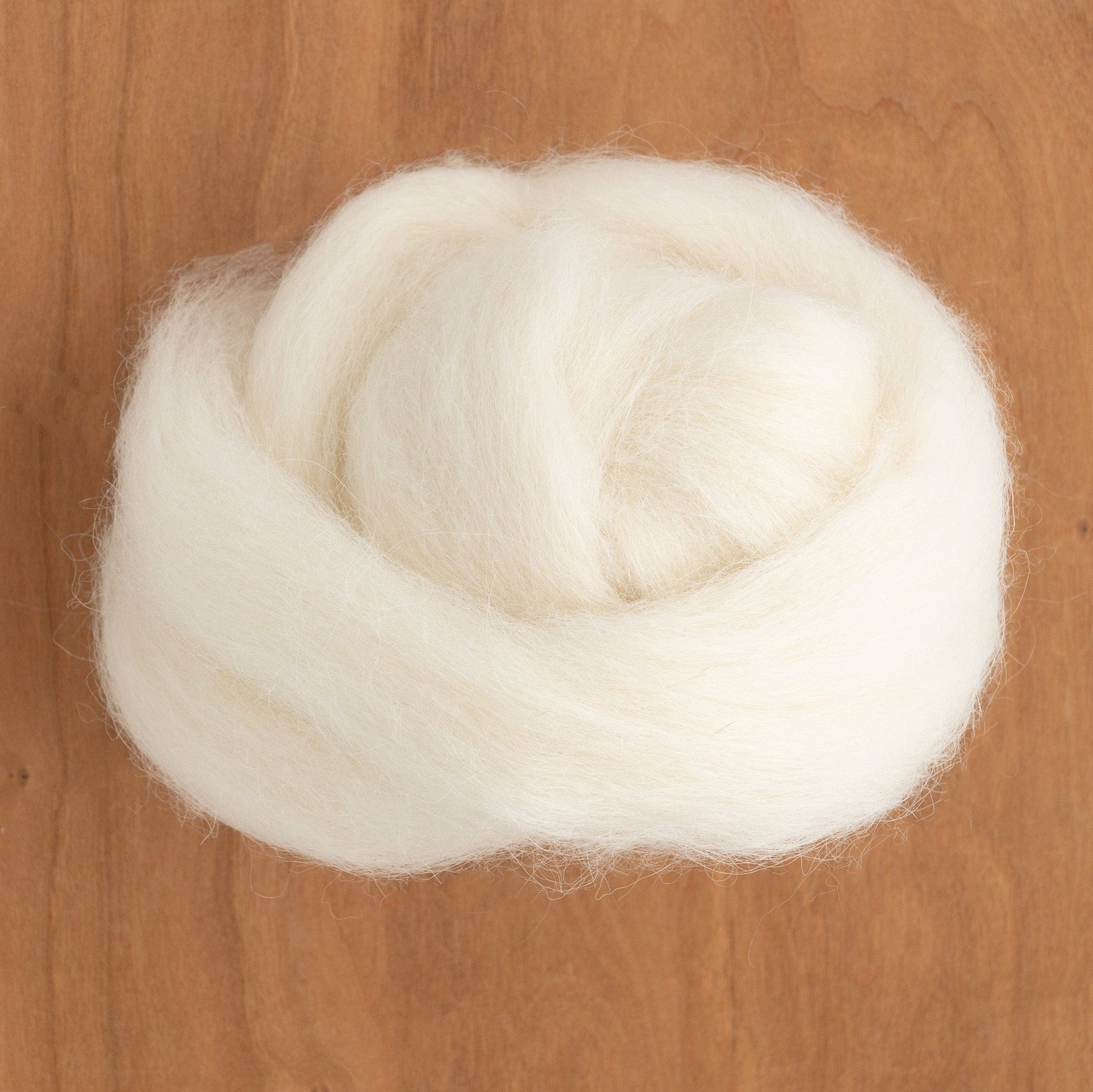 Europa Wools Ltd Undyed Wool Fiber white Icelandic Top Wool Fiber (sold by the ounce)