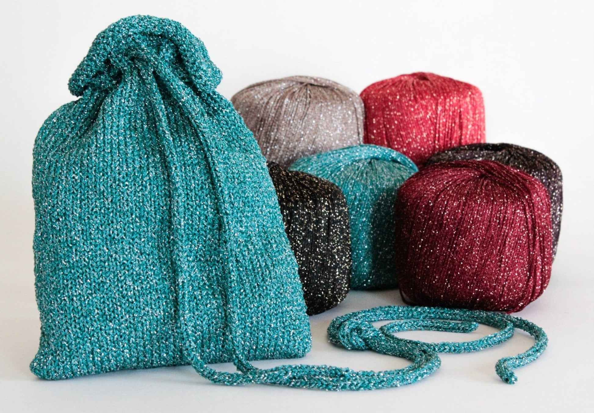 Halcyon Yarn Digital Patterns A Bit of Sparkle Evening Bag, download