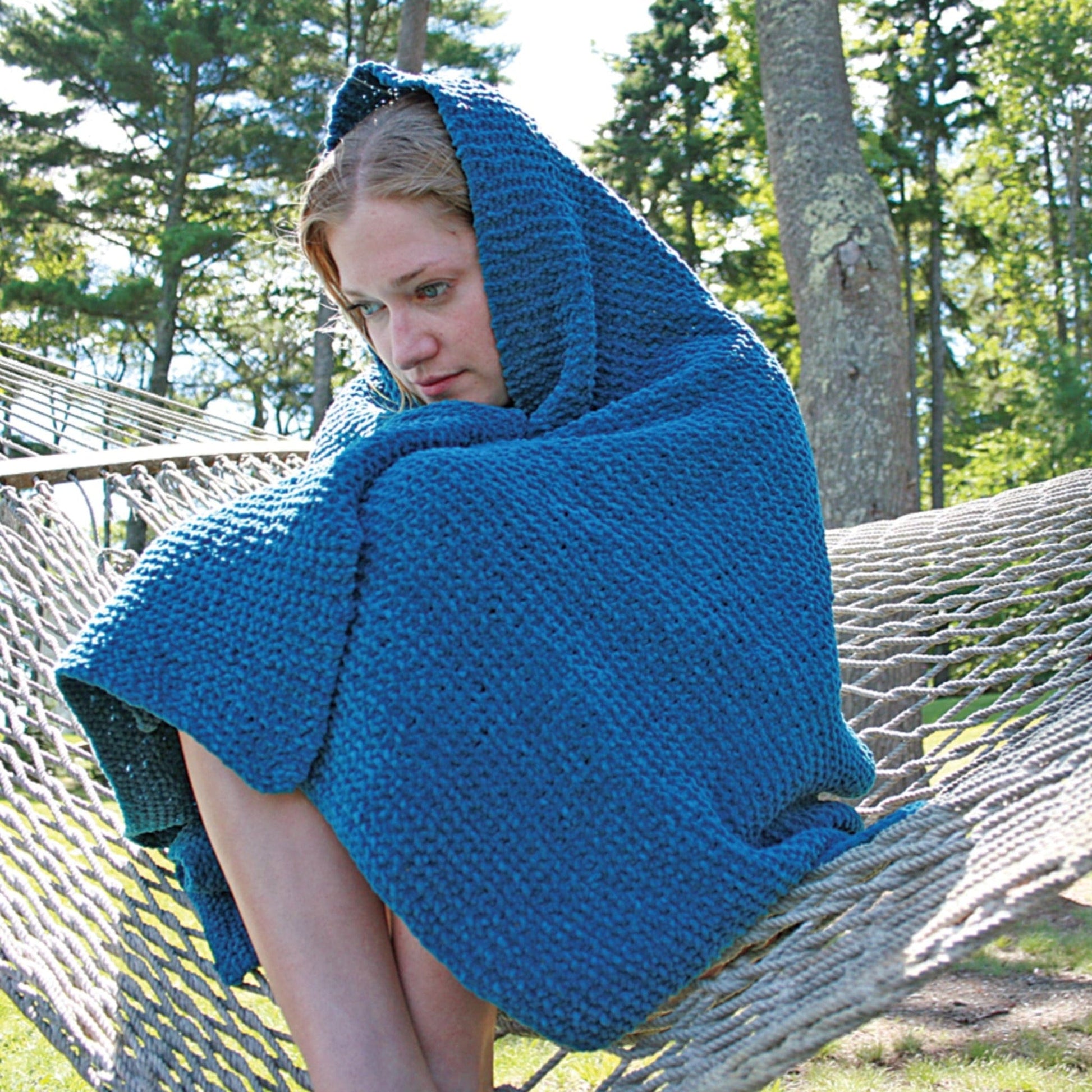 Halcyon Yarn Print Patterns Casco Cottage Knitted Throw