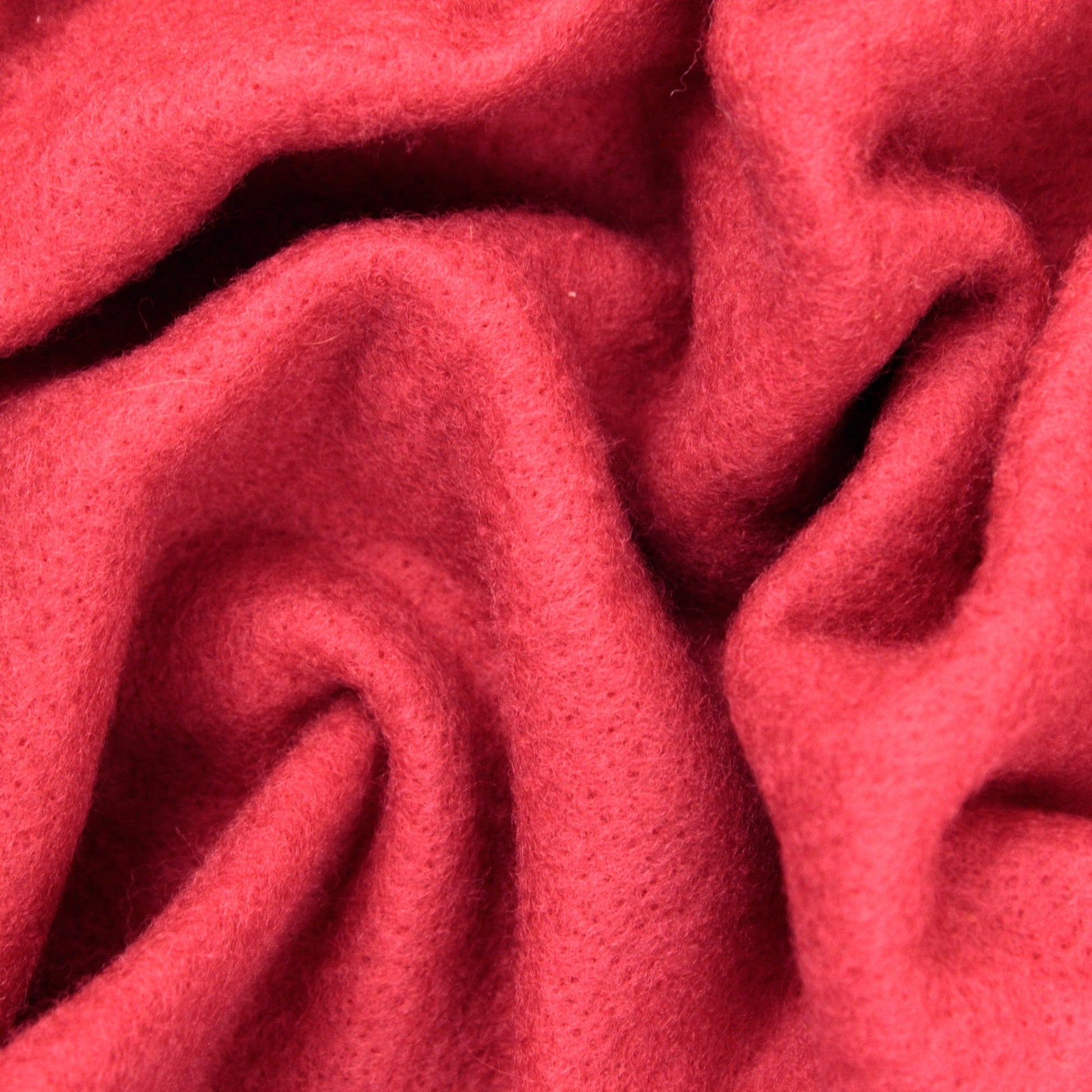 Europa Wools Ltd Dyed Wool Fiber Poppy Merino Prefelt