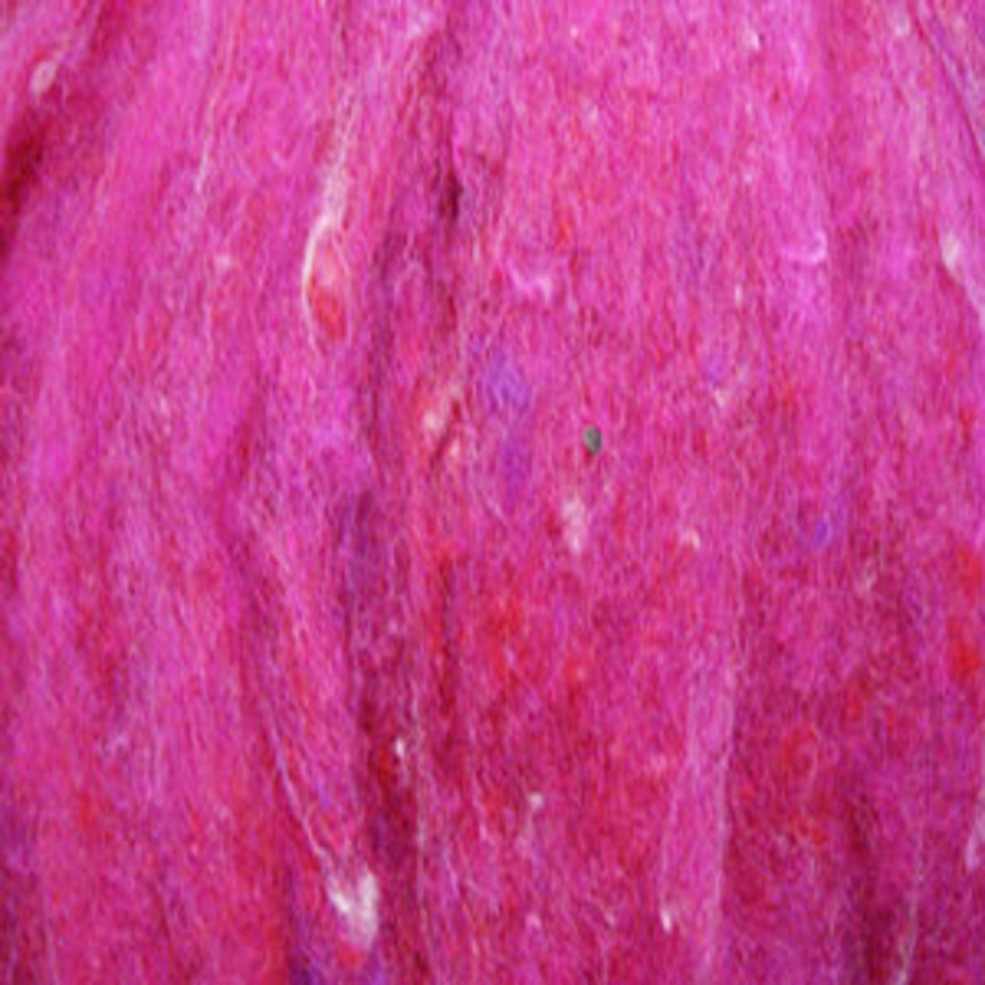 Harrisville Designs Dyed Wool Fiber Raspberry Harrisville Dyed & Carded Wool Fiber