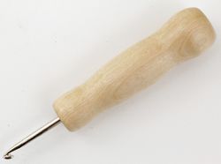 Basic Rug Hook Size 2  Straight handle