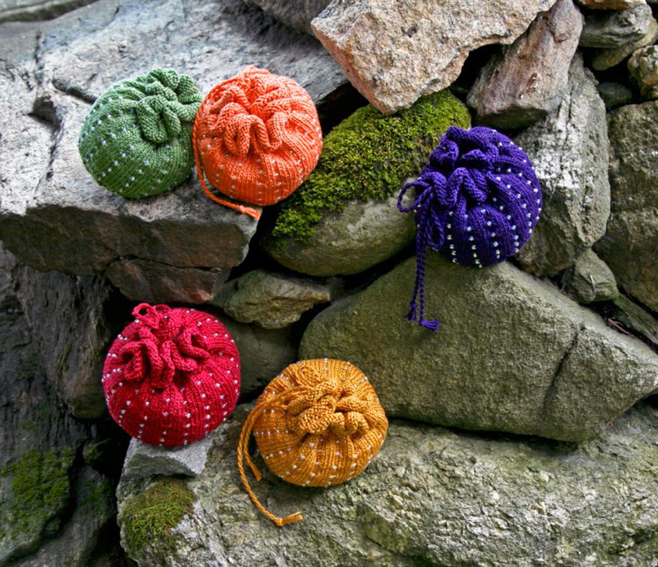 Knitting Patterns Halcyon Yarn Autumn Beaded Bag  32 Pearl Cotton