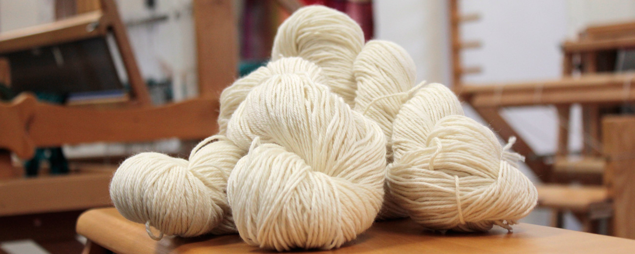 organic-white-sale-yarn