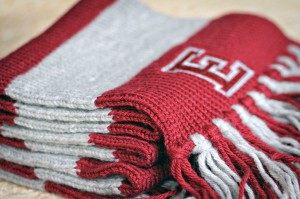 team-colors-knit-scarf